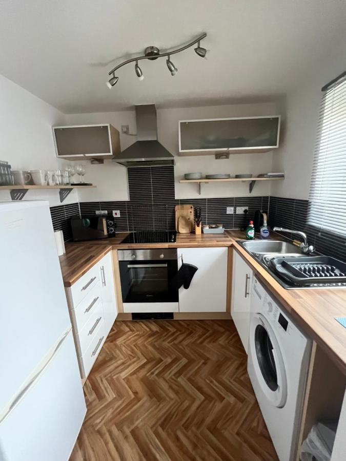 The Onyx Suite - 1 Bed Apartment W/ Free Parking Cardiff Exteriér fotografie